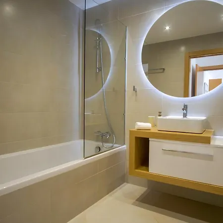 Apartmán Rooftop Pool & Luxury *