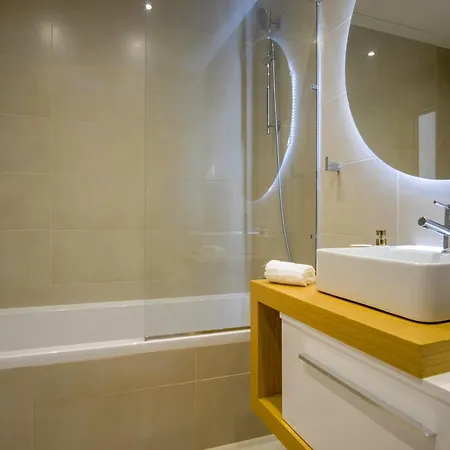 Apartmán Rooftop Pool & Luxury